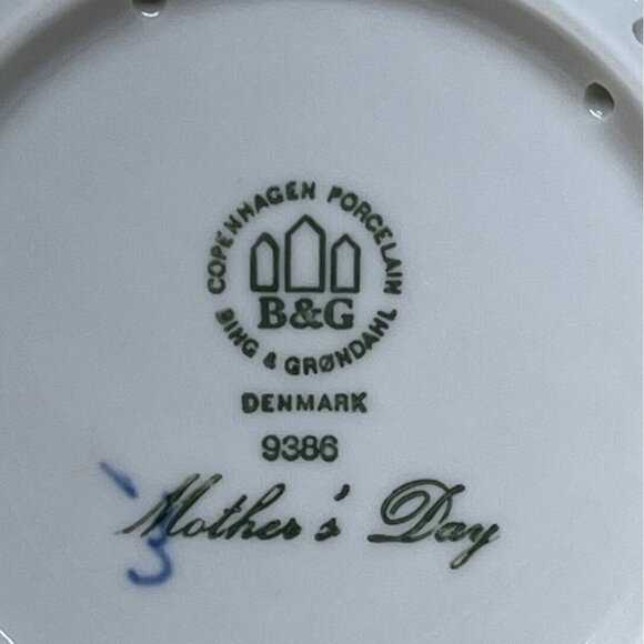 B&G Bing & Grondahl Copenhagen 1986 Mors Day Mother's Day Elephant & Baby Plate - Picture 3 of 4